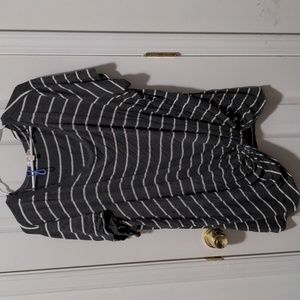 Nine Britton Women's Shirt with Twist Tie Accent on Bottom